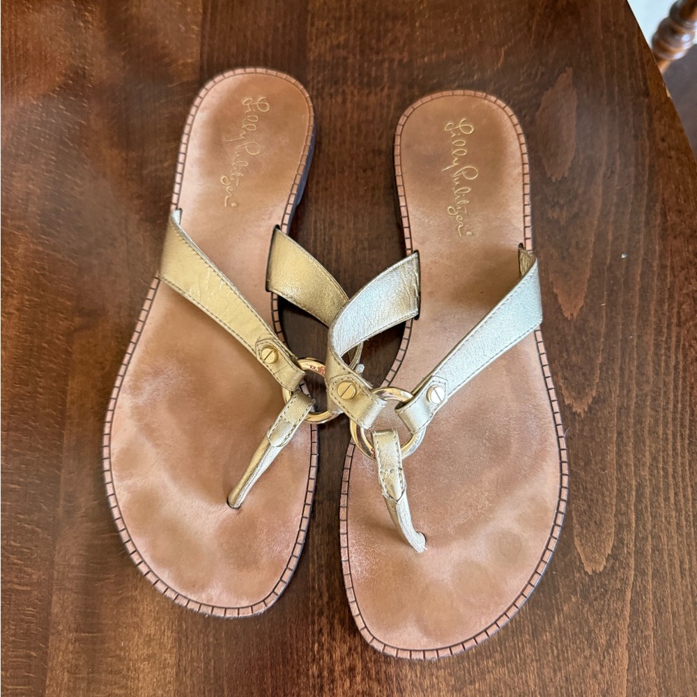 Lilly Pulitzer Metallic Gold Toe-Ring Sandals